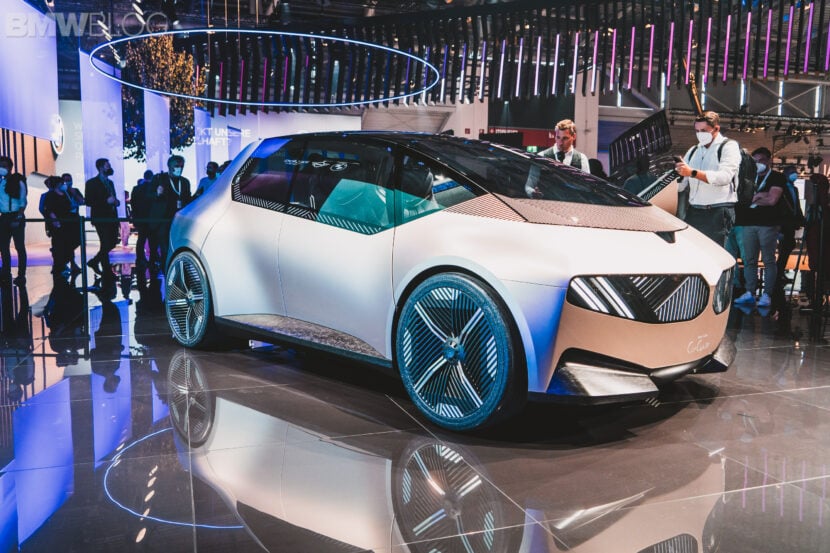 Video: BMW i Vision Circular explained in detail