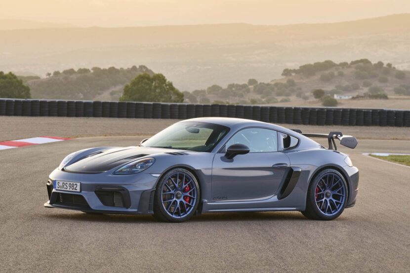 Porsche 718 Cayman GT4 RS -- Can the Upcoming BMW M4 CSL Compete?