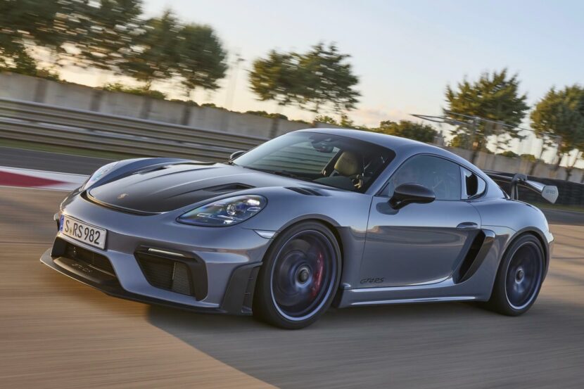 Porsche 718 Cayman GT4 RS unveiled to fight the BMW M2 Coupe G87