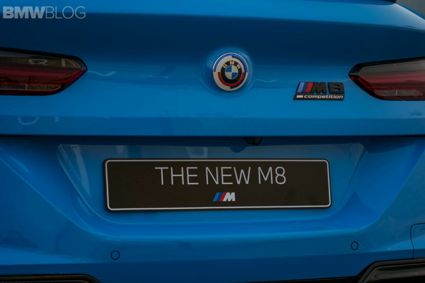 2023 BMW M8 デイトナ ビーチ ブルー 14 830x553