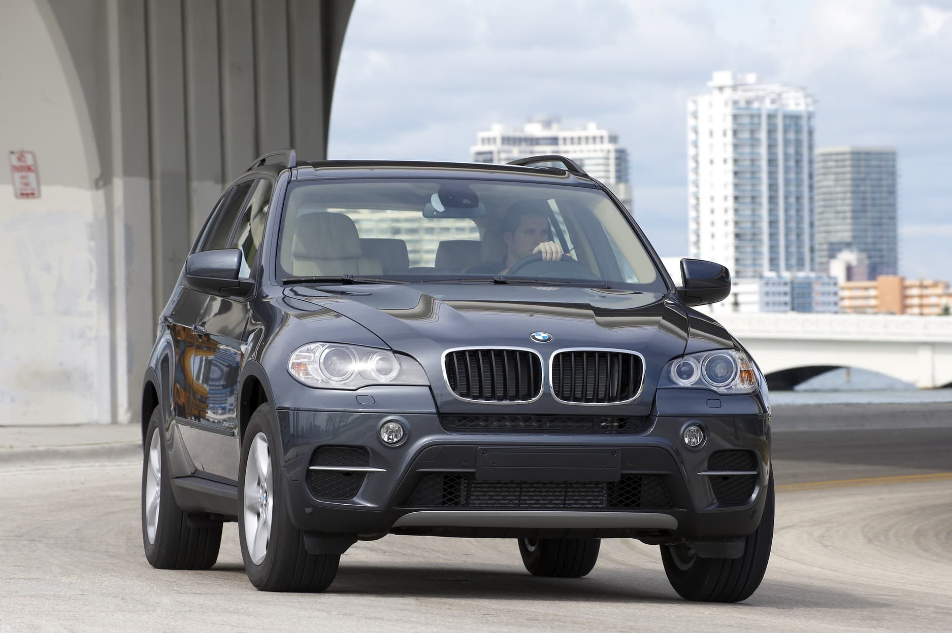 Quick Snap: E70 BMW X5 Lowered on H&R Springs @ ModAuto