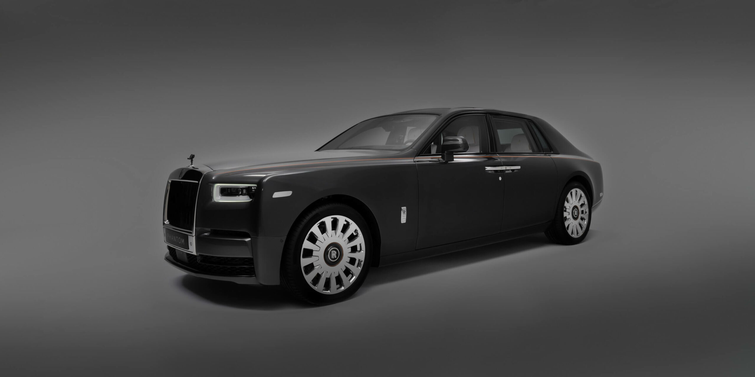 Rolls Royce Phantom Carbon Veil 1 scaled