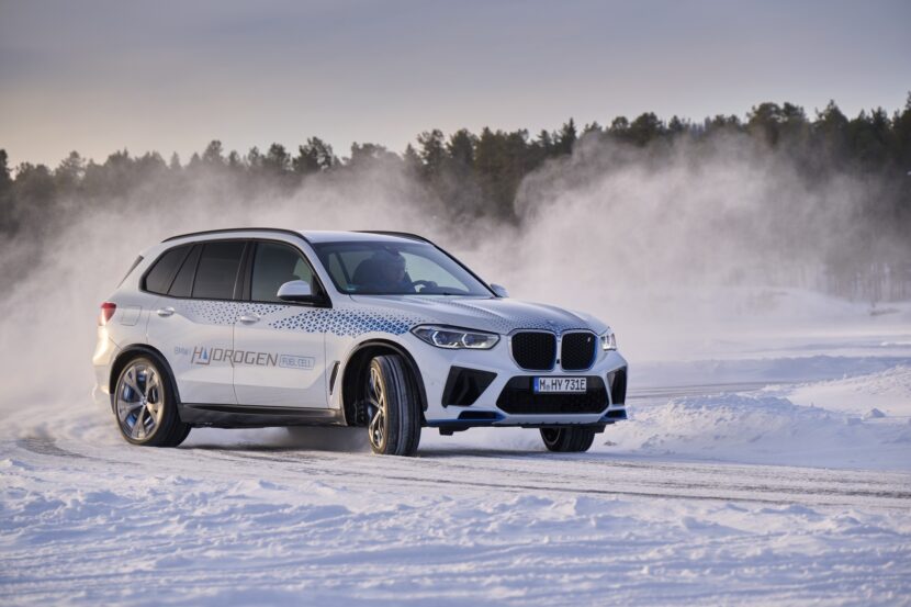 Review: BMW iX5 Hydrogen - Can it handle the snow?