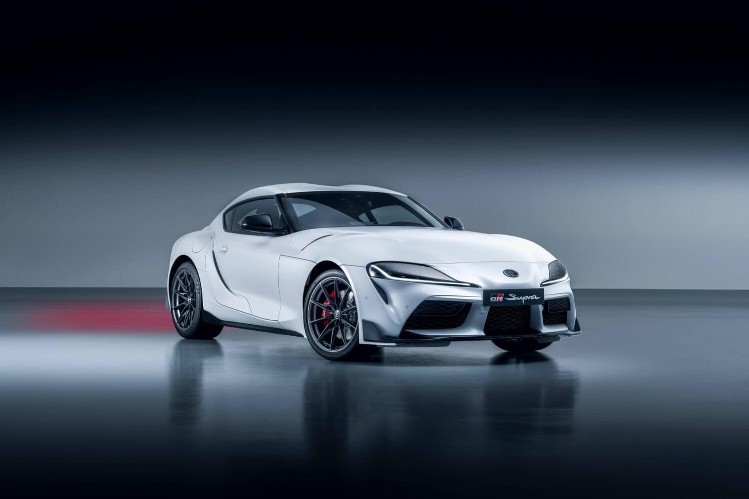 2023 Toyota Supra with manual gearbox 2