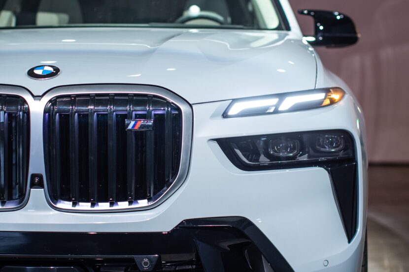2023 BMW X7 Facelift - New photos reveal the bold design