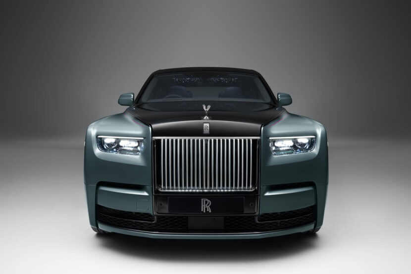 WORLD PREMIERE: 2023 Rolls-Royce Phantom Facelift -- Improving on Perfection