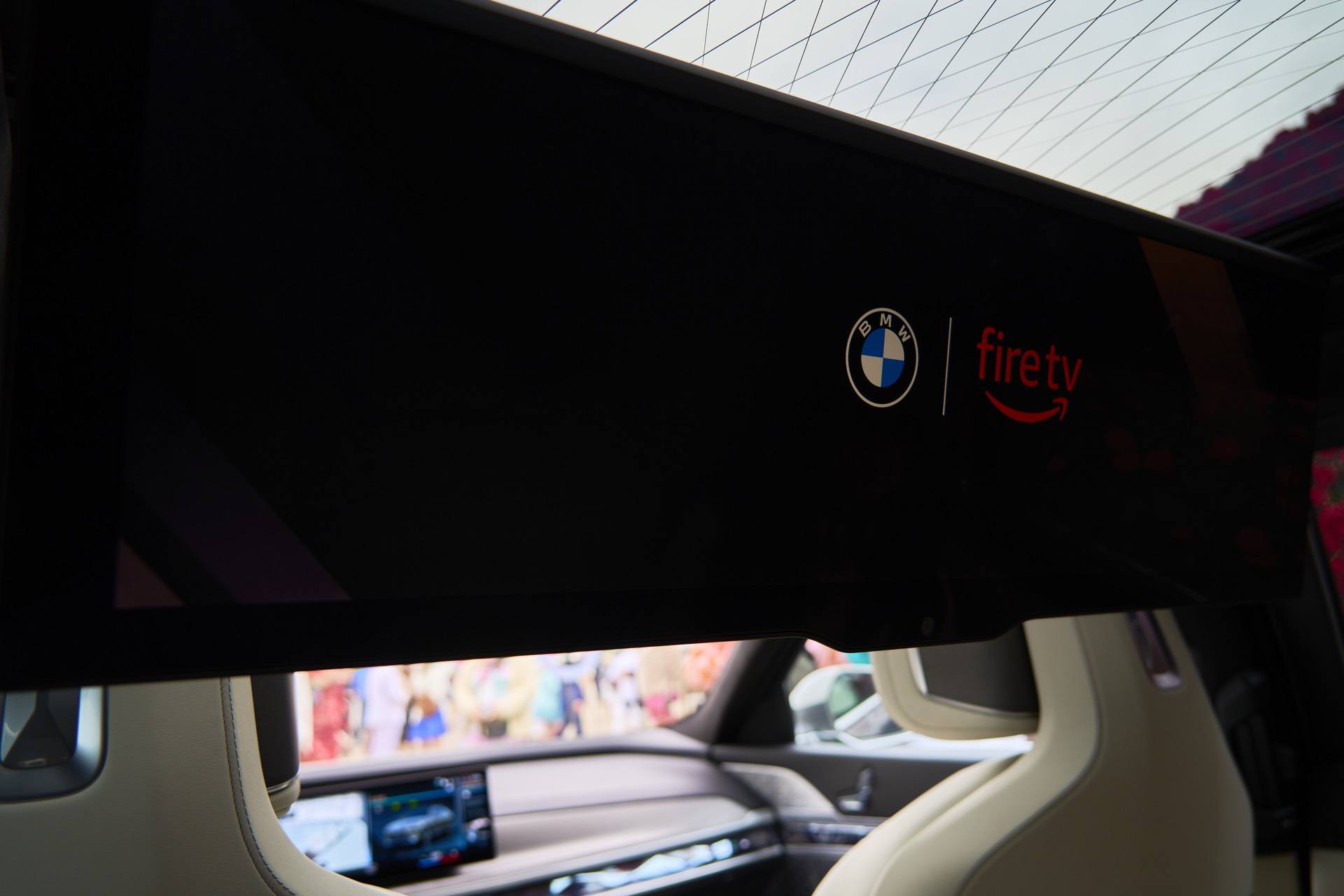 31.3Inch Theatre Screen Inside BMW i7 Detailed In New Images