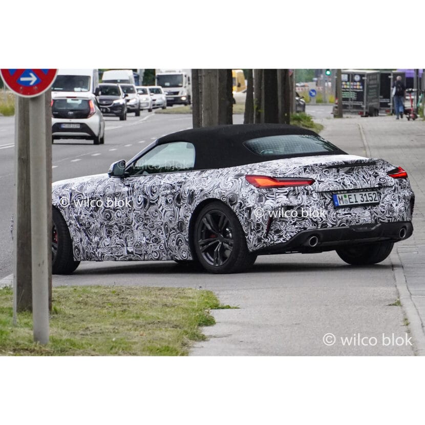 SPIED: BMW Z4 Facelift Seen in Public Looking Exactly the Same