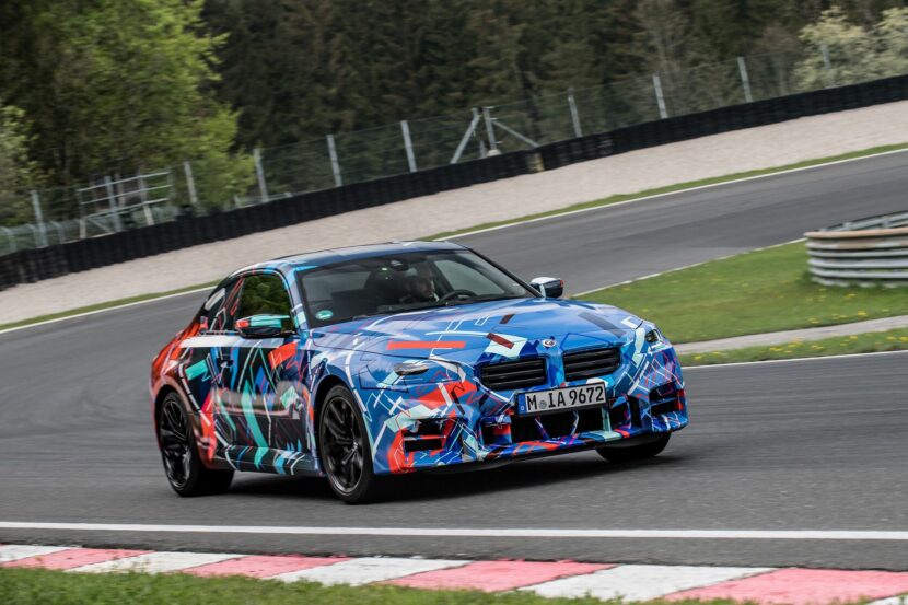 2023 BMW M2 (G87) M2 weighs between old M2 and M4 Coupe