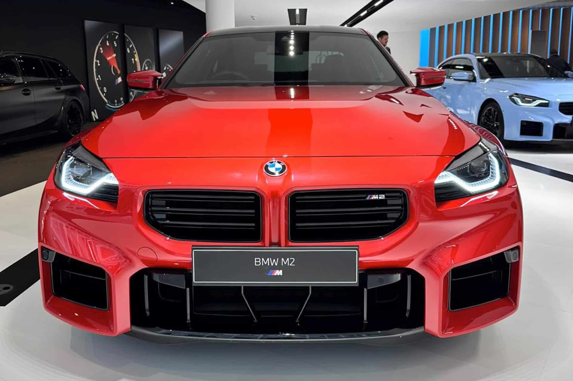 2023 BMW M2 Toronto Red 9