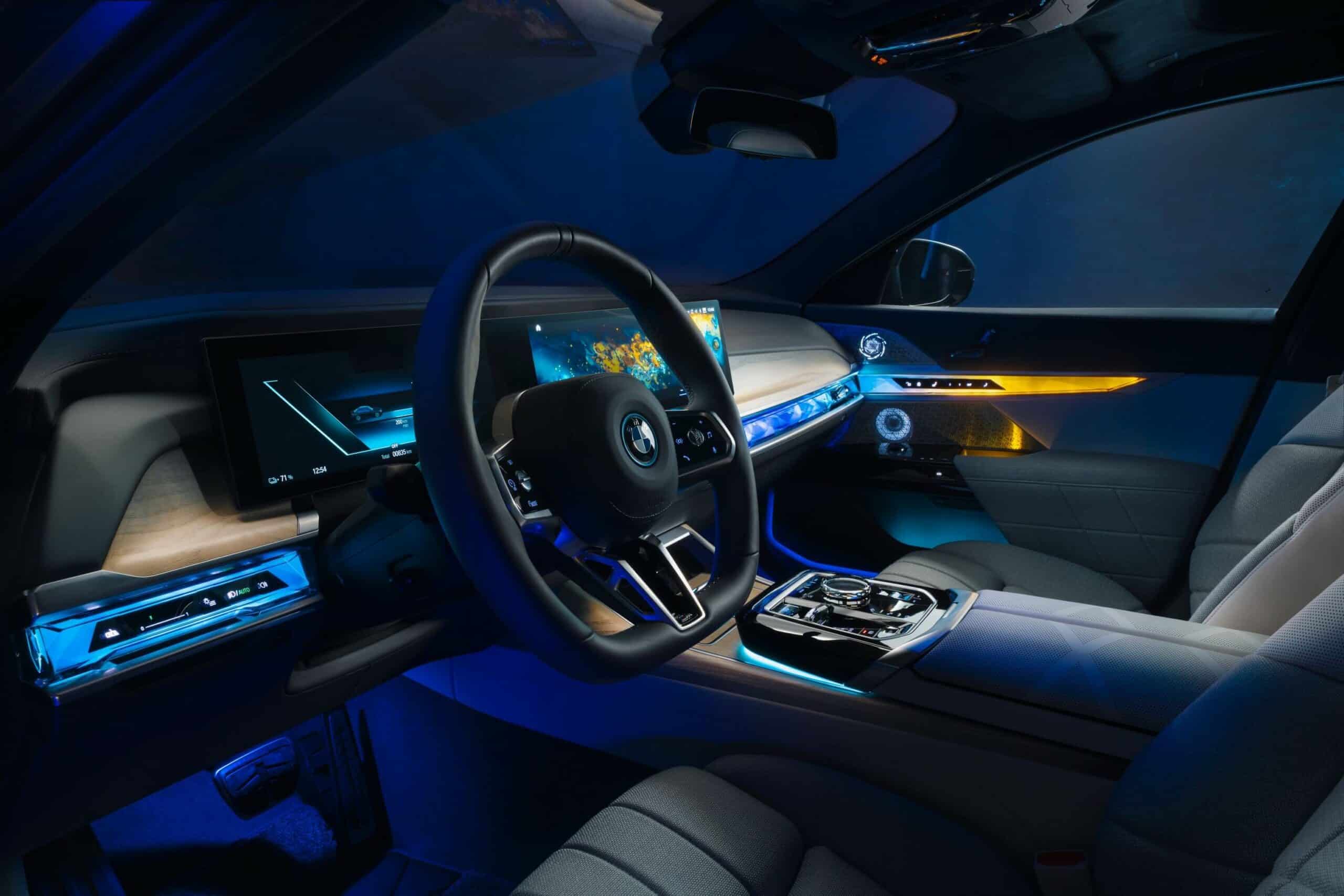 The 10 Best Car Interiors of 2022 According to WardsAuto - 1/11