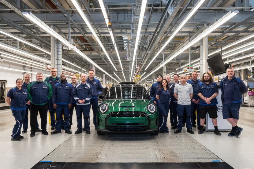 One-Millionth MINI 3-Door F56 Rolls Off The Assembly Line