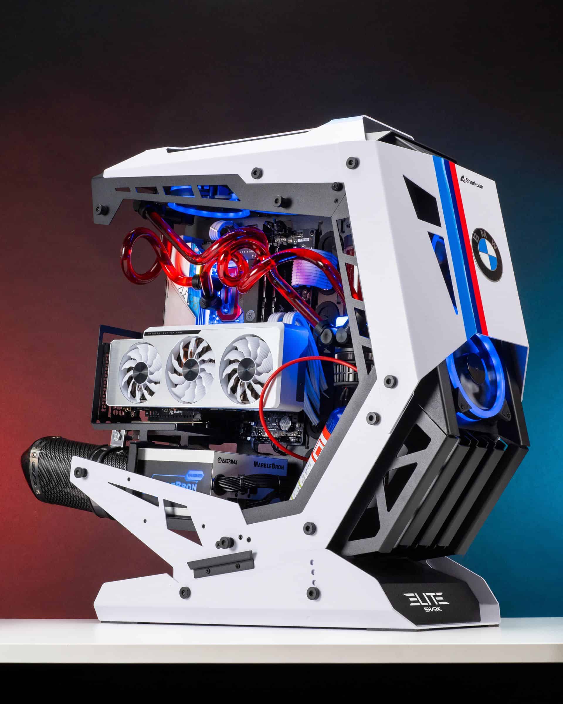 PC Case Looks Like a Motorcycle