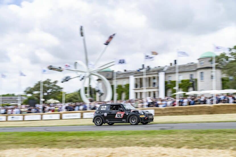 Bulldog Racing MINI John Cooper Works 1TO6 Goes Up The Hill in Goodwood