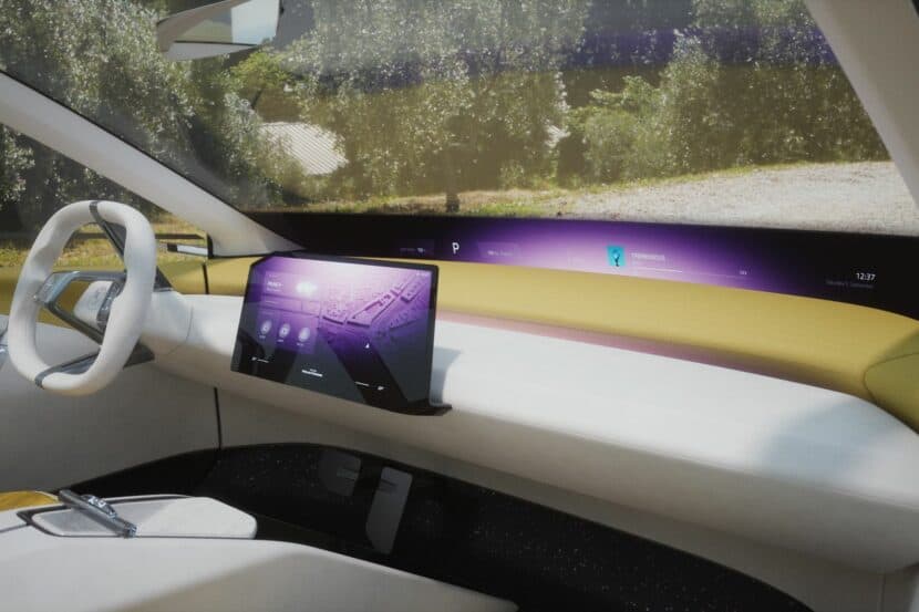 BMW Panoramic Vision Head-Up Display Coming To All Cars