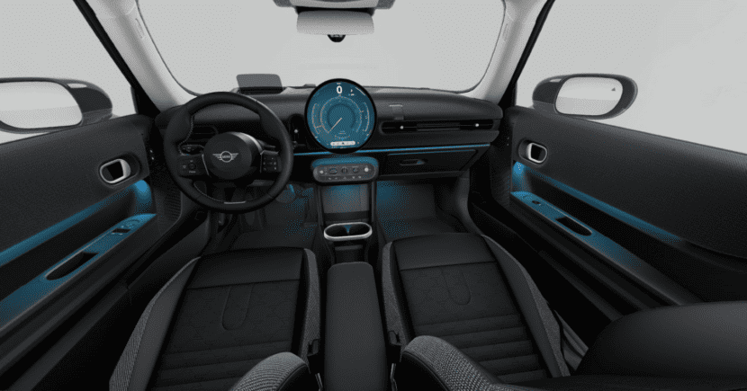 Classic Style interior of the 2025 MINI Cooper
