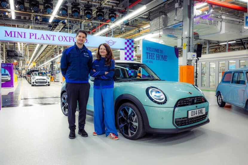 First MINI Cooper F66 Rolls Out in Oxford