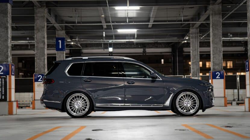 BMW X7 With 24-Inch HRE Wheels Doesn’t Go Unnoticed