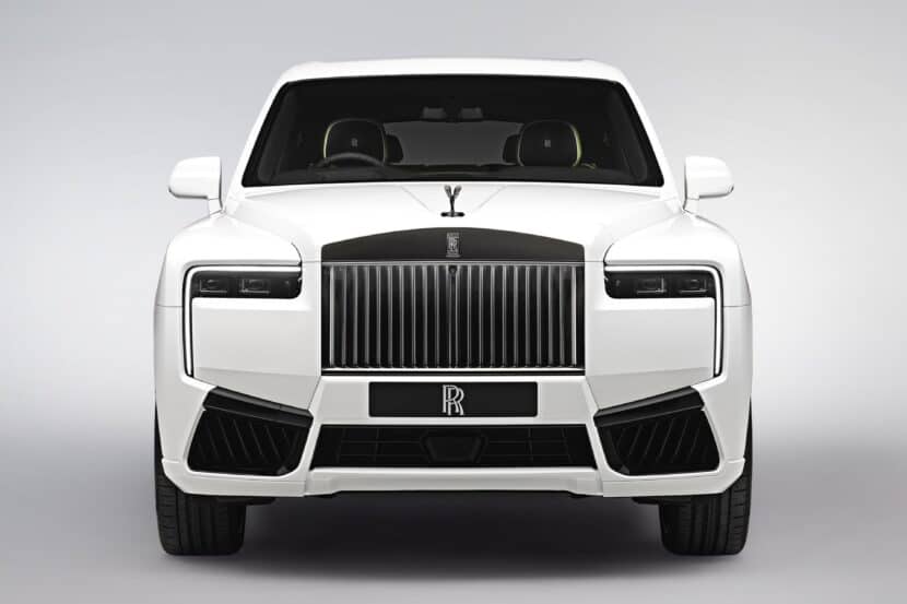 2025 Rolls-Royce Cullinan Black Badge Keeps V12 With 600 HP