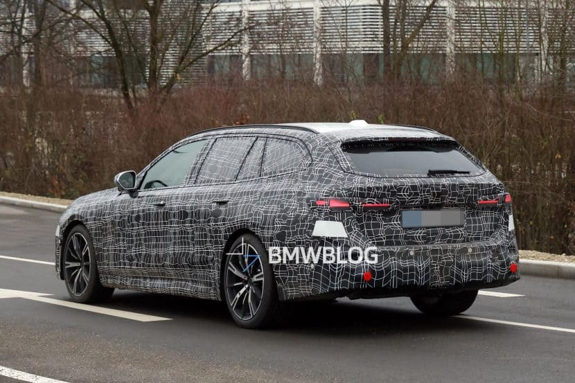 2027 BMW 5 SERIES TOURING LCI FACELIFT PROTOTYPE 02