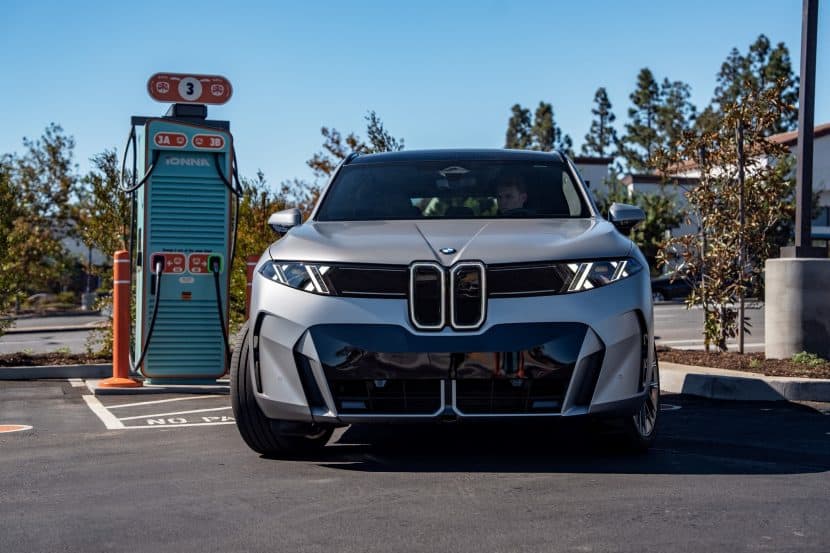 BMW Puts The iX5's 460-kW Charging To The Test In America BMW Puts The iX5's 460-kW Charging To The Test In America