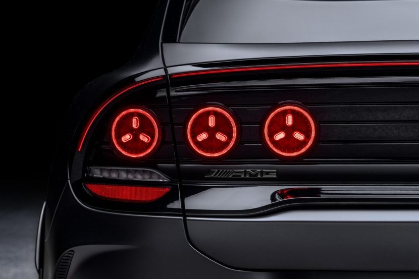 2027 MERCEDES AMG GT SUV 12