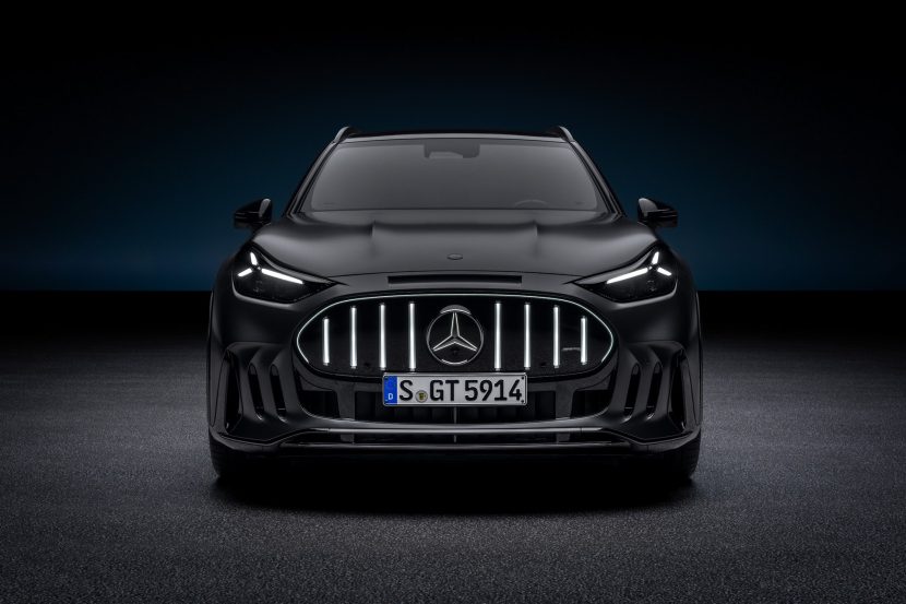 2027 MERCEDES AMG GT SUV 2