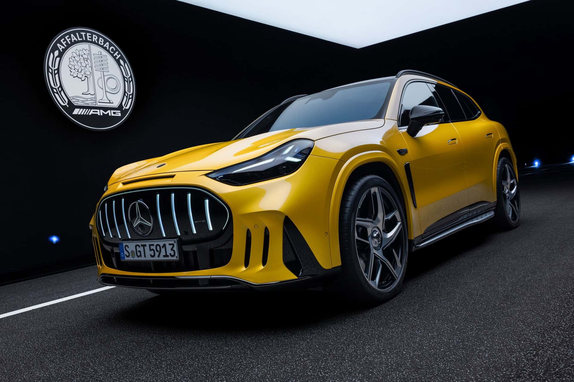 2027 MERCEDES AMG GT SUV 26