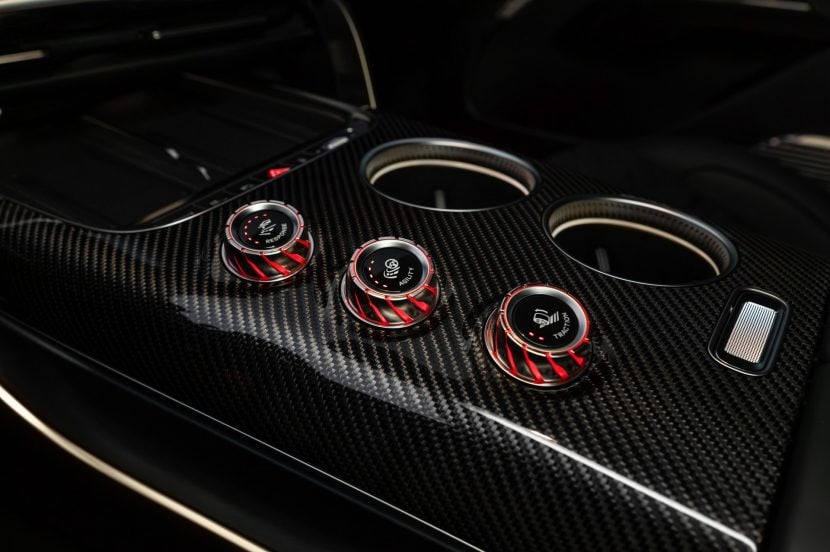 2027 MERCEDES AMG GT SUV 42