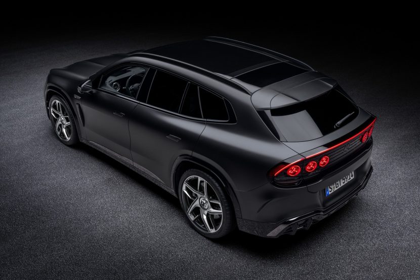 2027 MERCEDES AMG GT SUV 6