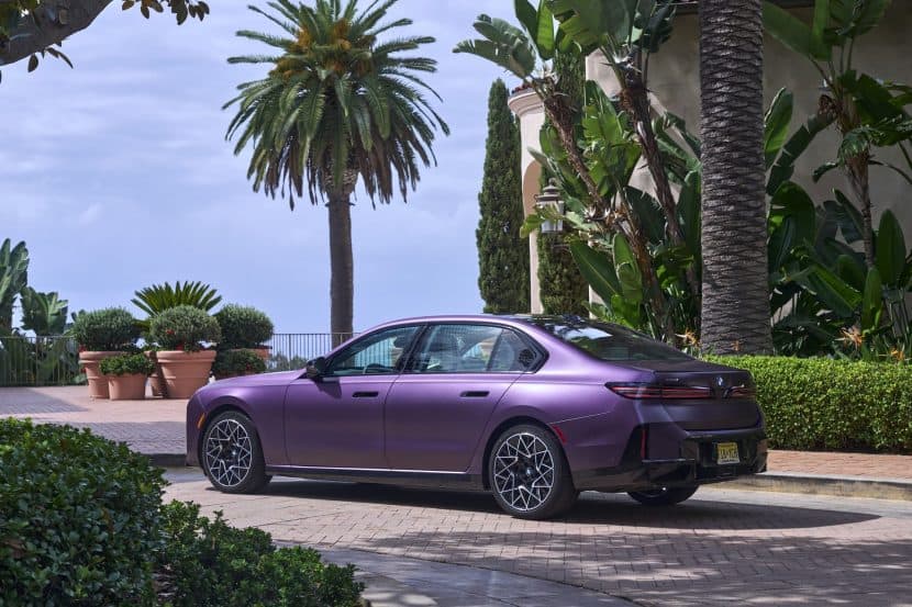 2027 BMW 740 FROZEN PURPLE 01