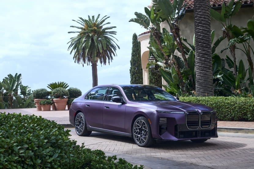 2027 BMW 740 FROZEN PURPLE 14