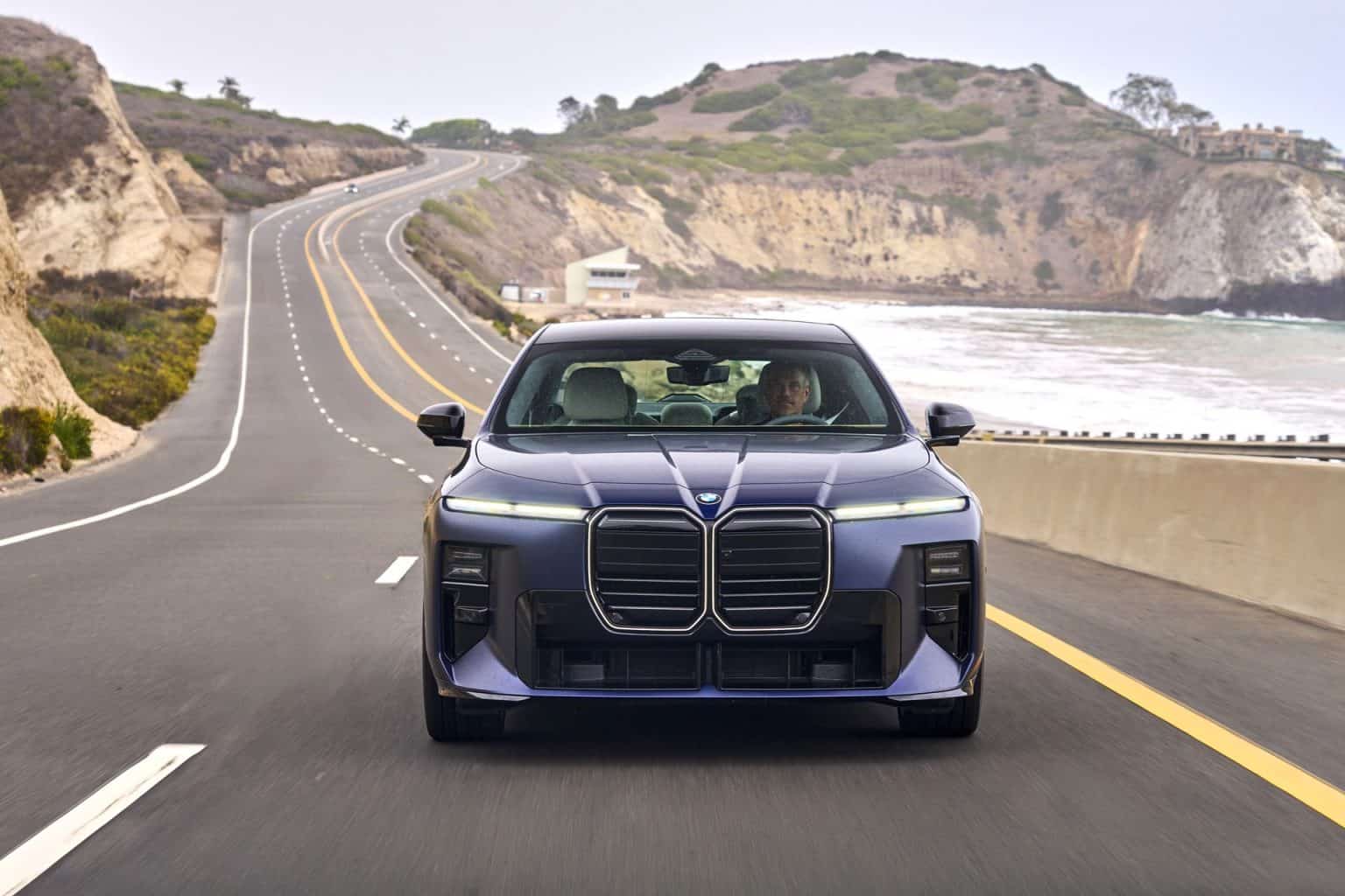 I Drove the 2027 BMW 740 xDrive. It’s the 7 Series I’d Buy