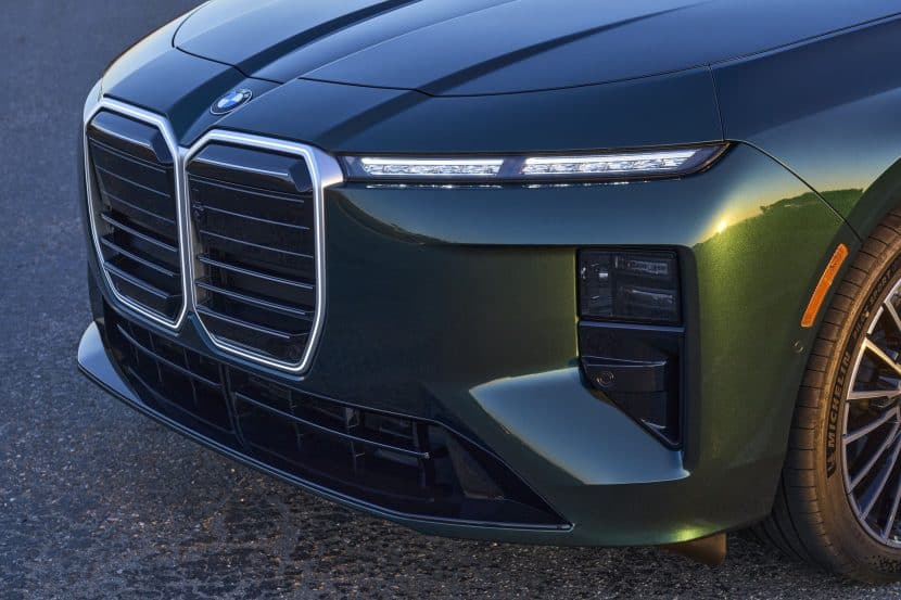 2027 BMW I7 60 XDRIVE REVIEW VANCOUVER GREEN 29 2027 BMW I7 60 XDRIVE REVIEW VANCOUVER GREEN 29