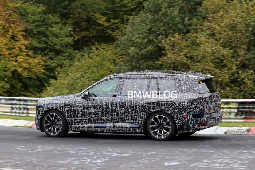 2028 BMW IX7 SPY PHOTOS 05