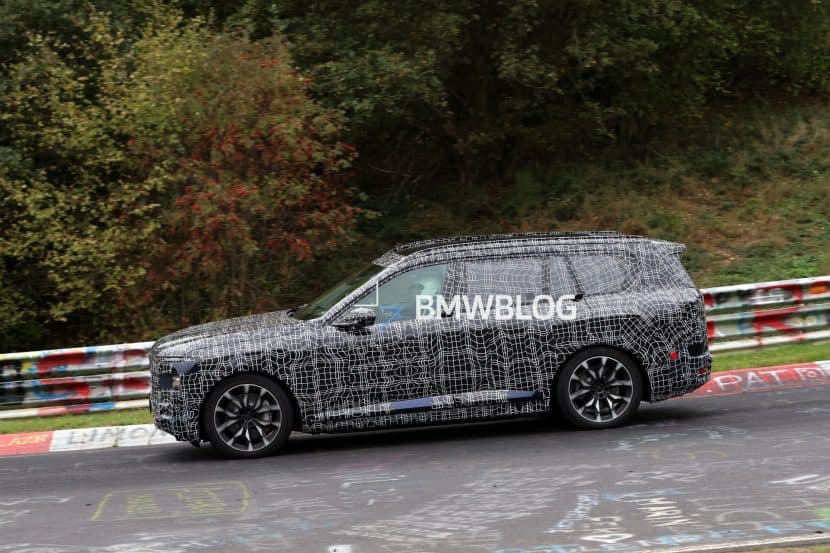 2028 BMW IX7 SPY PHOTOS 06