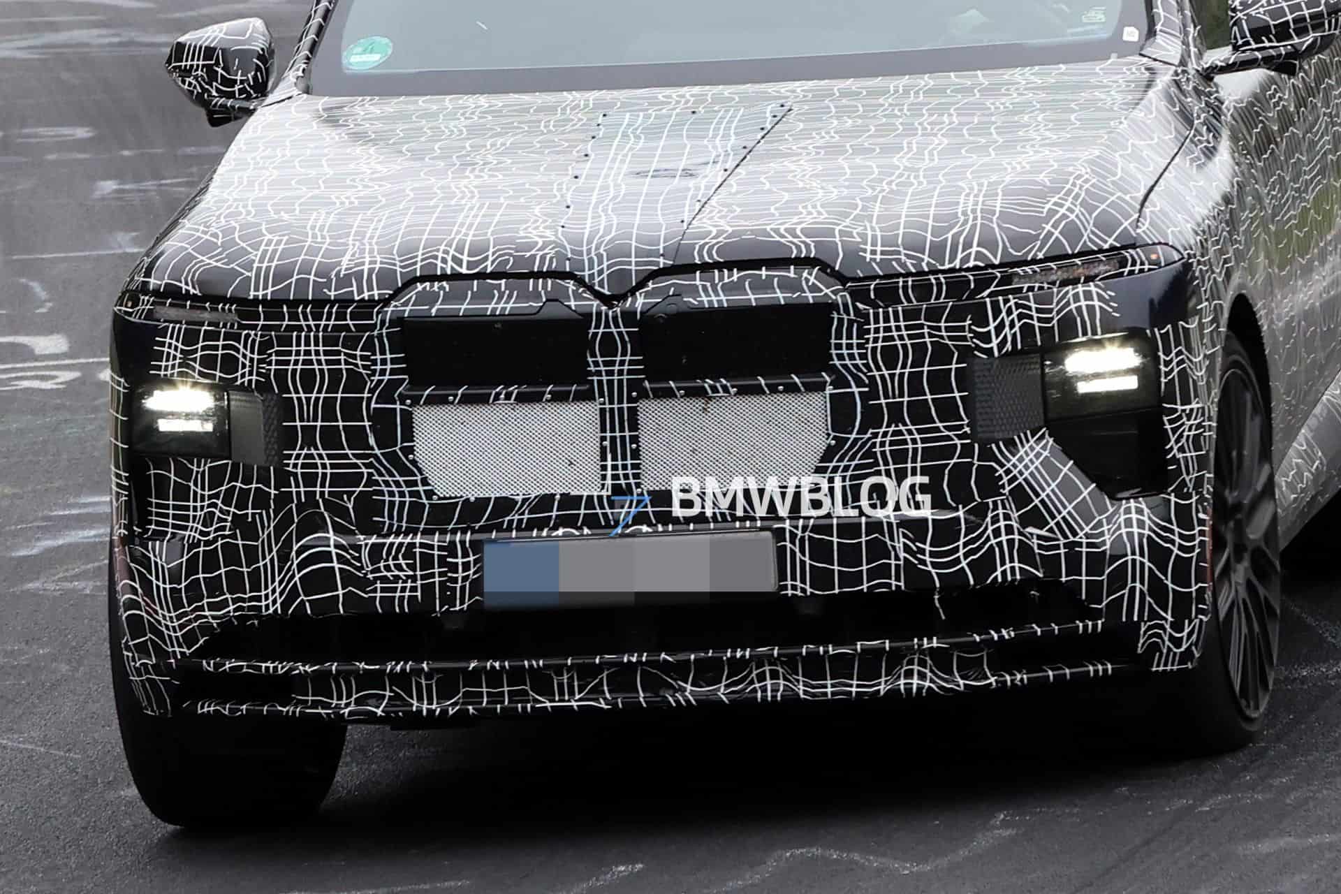 2028 BMW X7 M60 SPY PHOTOS 09