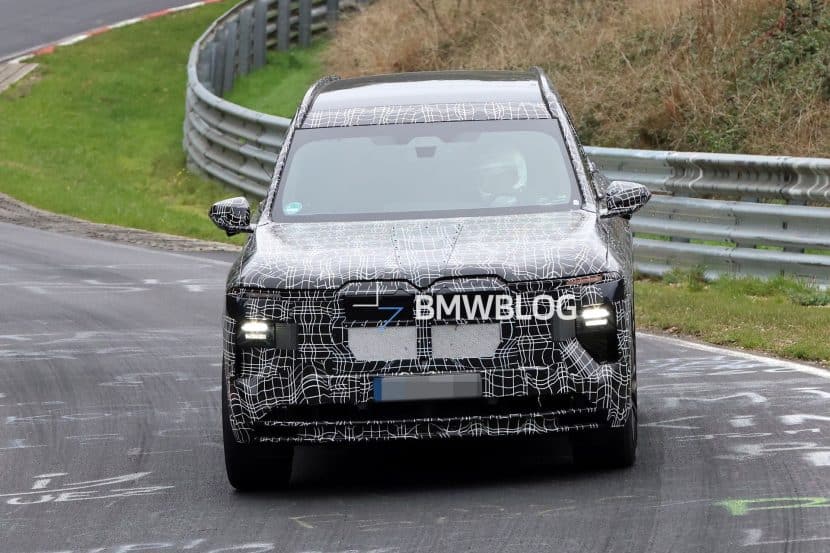 2028 BMW X7 M60 SPY PHOTOS 12