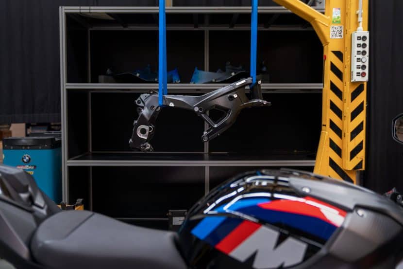 BMW M 1000 RR MOTORSPORT FRAME 00 BMW M 1000 RR MOTORSPORT FRAME 00