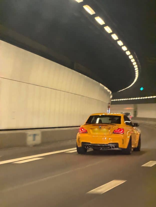 BMW 1M ATACAMA YELLOW 02