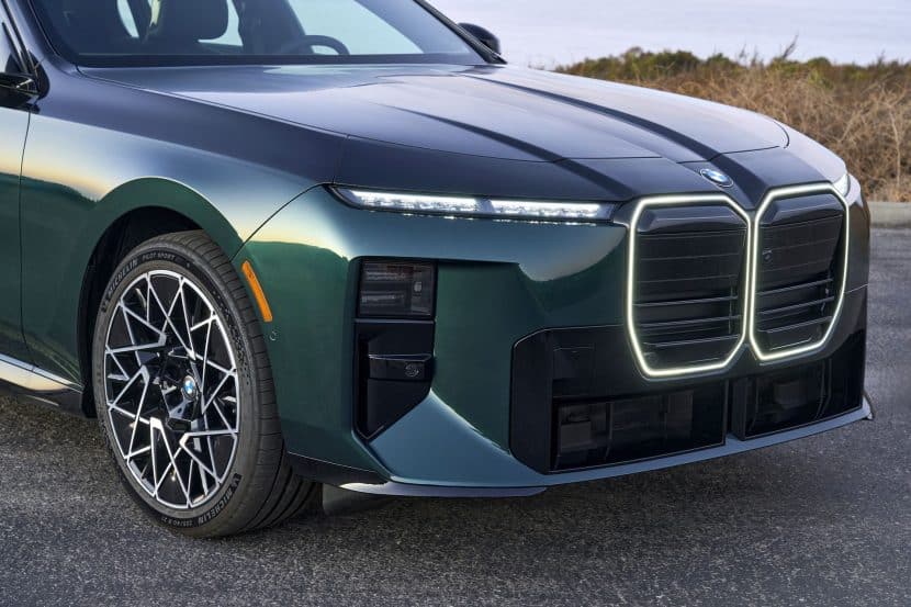 BMW I7 VANCOUVER GREEN BLACK SAPPHIRE 00 BMW I7 VANCOUVER GREEN BLACK SAPPHIRE 00