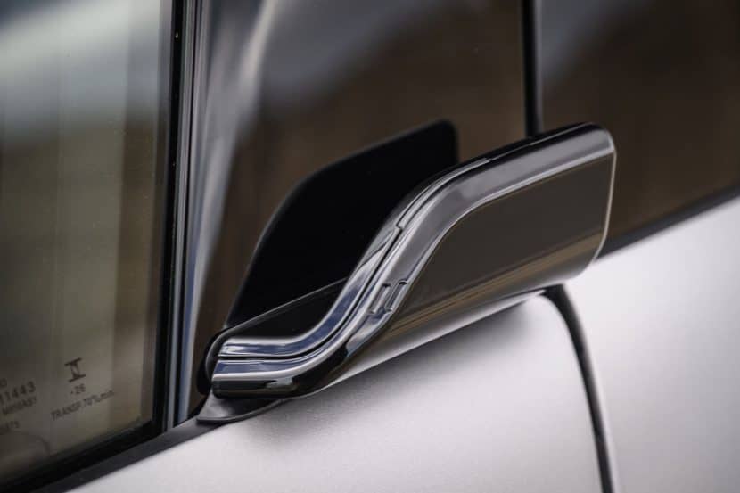 BMW IX5 REVIEW FROZEN SPACE SILVER 31
