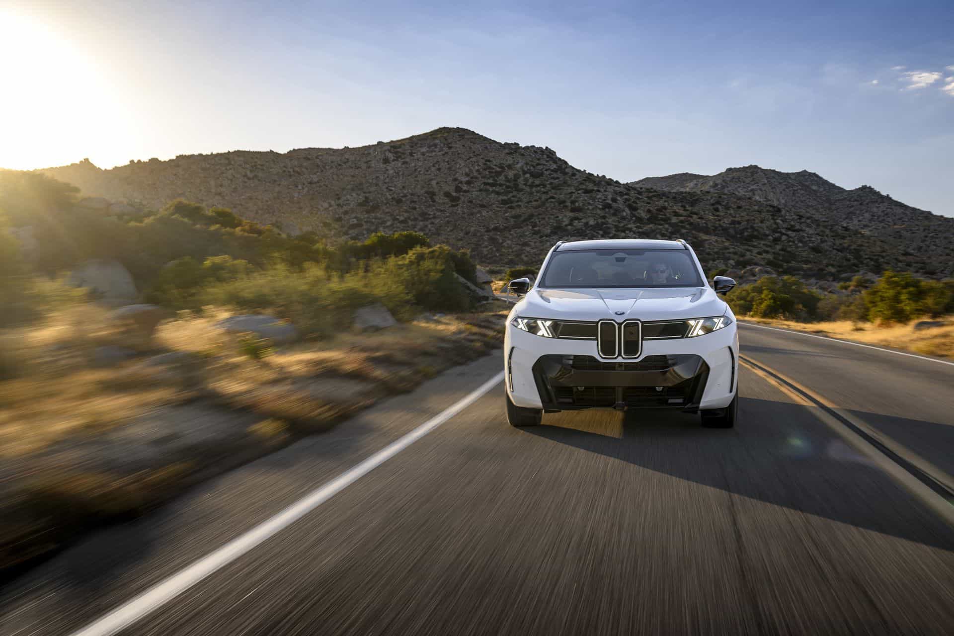 BMW X5 40 MINERAL WHITE 07