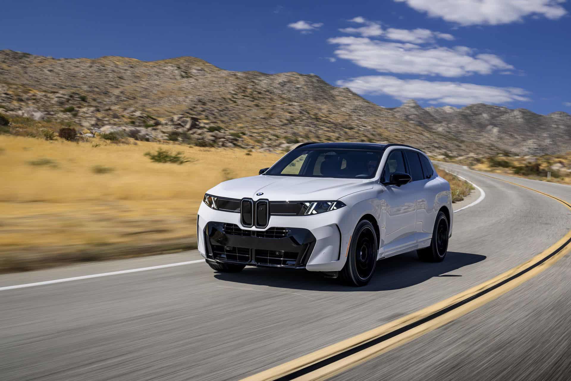 BMW X5 40 MINERAL WHITE 70