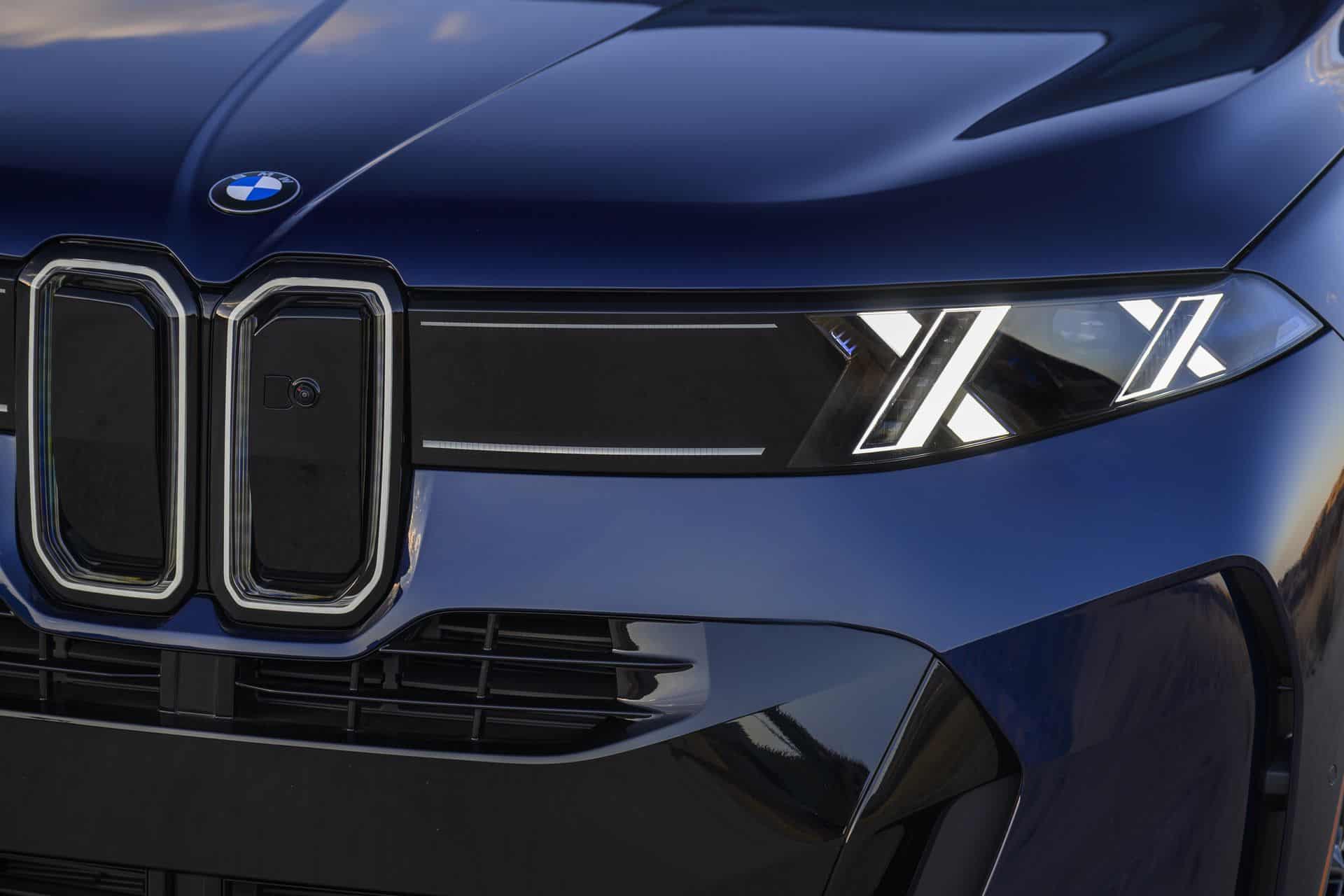 BMW X5 TANZANITE BLUE 21