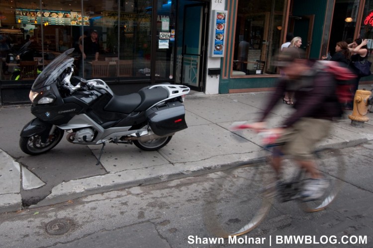BMWBLOG Ride Review: 2011 R1200RT - The Well Rounded Ride