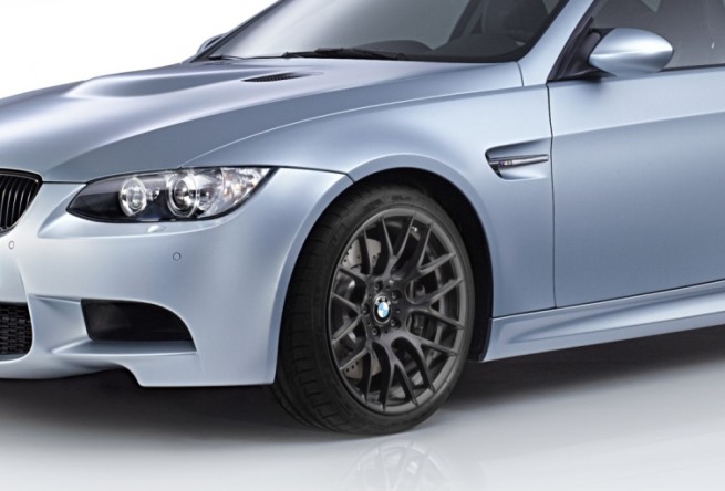 BMW M3 Coupé Frozen Silver Edition 1 655x444