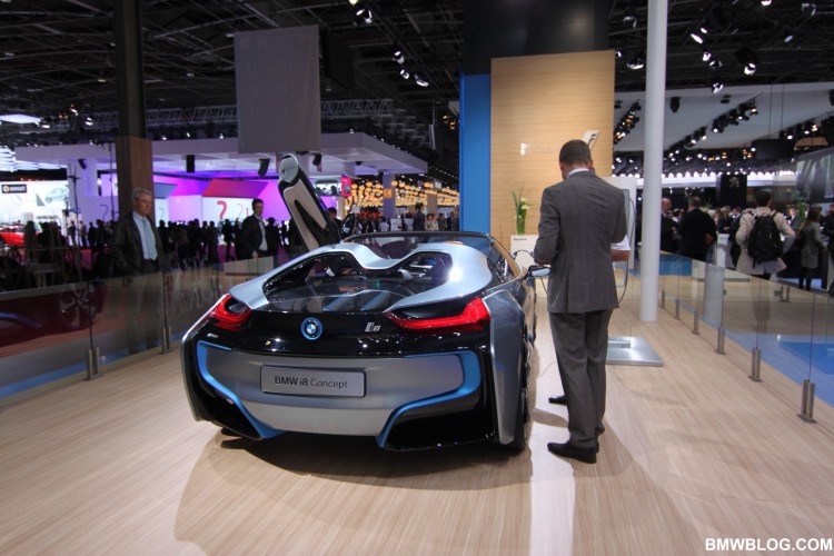 2012 Paris Motor Show: BMW i8 Spyder Concept