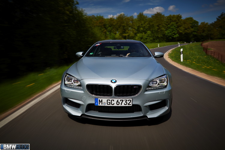 Drag Race: Tuned BMW F10 M5 vs. stock BMW M6 Gran Coupe with 305 km/h limiter