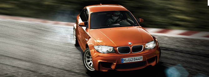 M Dynamic Mode and M Differential Lock in a BMW 1M